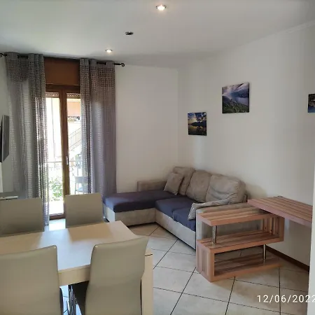 Alba Apartment Malcesine Exterior photo